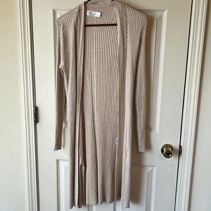 Cream long sleeve pull over